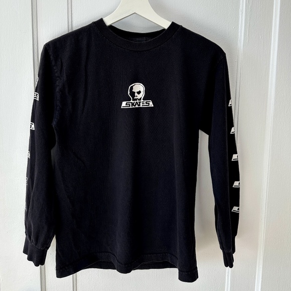 SKULL SKATES Black and White Long Sleeved T-shirt - Picture 1 of 3